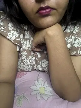 Snapshot of drakezone chatting on 5, 2, 2026 drakezone online show from 5, 2, 2026