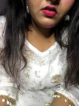 Snapshot of drakezone chatting on 19, 2, 2026 drakezone online show from 19, 2, 2026