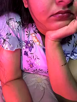 Snapshot of drakezone chatting on 1, 3, 2026 drakezone online show from 1, 3, 2026