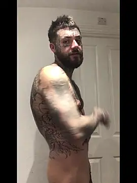 Snapshot of magicmichaell chatting on 1, 12, 2025 magicmichaell online show from 1, 12, 2025