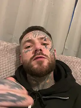 Snapshot of magicmichaell chatting on 13, 2, 2026 magicmichaell online show from 13, 2, 2026