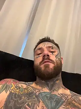 Snapshot of magicmichaell chatting on 12, 3, 2026 magicmichaell online show from 12, 3, 2026