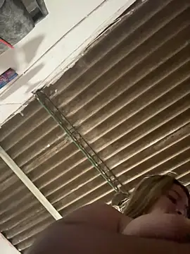 Snapshot of Amira_Malia chatting on 21, 2, 2026 Amira Malia online show from 21, 2, 2026