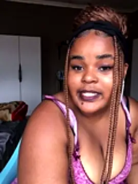 Snapshot of kesauce chatting on 10, 11, 2025 kesauce online show from 10, 11, 2025