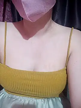 Snapshot of MiHeni chatting on 22, 12, 2025 MiHeni online show from 22, 12, 2025