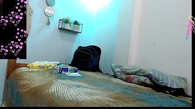 Snapshot of salomesmit666 chatting on 6, 4, 2026 salomesmit666 online show from 6, 4, 2026