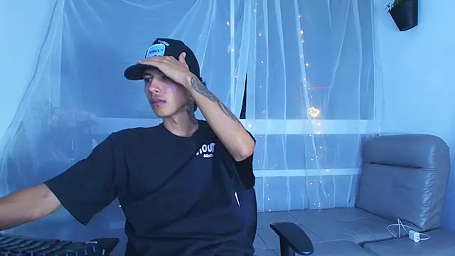 D3mon cock online show from 30, 11, 2025