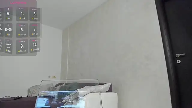 Snapshot of foxx_giirl chatting on 16, 11, 2025 foxx giirl online show from 16, 11, 2025