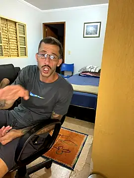 Lucasjandre online show from 1, 12, 2025