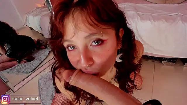 Velvet Dreamss online show from 1, 4, 2026