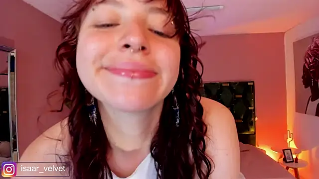 Velvet Dreamss online show from 2, 4, 2026