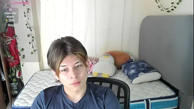 Felix kitty online show from 15, 12, 2025