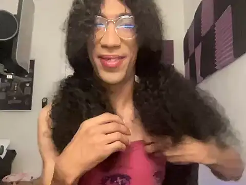 Snapshot of Tehani_Bentley chatting on 16, 11, 2025 Tehani Bentley online show from 16, 11, 2025