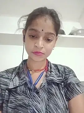Snapshot of Mohnicute chatting on 24, 5, 2026 Mohnicute online show from 24, 5, 2026