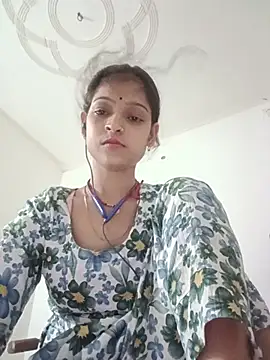 Snapshot of Mohnicute chatting on 22, 6, 2026 Mohnicute online show from 22, 6, 2026