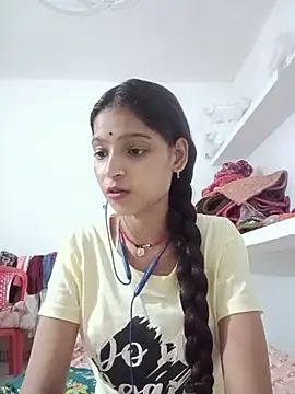 Snapshot of Mohnicute chatting on 17, 7, 2026 Mohnicute online show from 17, 7, 2026