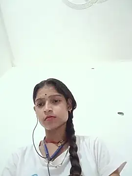 Snapshot of Mohnicute chatting on 20, 7, 2026 Mohnicute online show from 20, 7, 2026