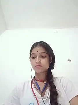 Snapshot of Mohnicute chatting on 21, 7, 2026 Mohnicute online show from 21, 7, 2026