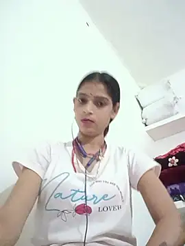 Snapshot of Mohnicute chatting on 29, 7, 2026 Mohnicute online show from 29, 7, 2026