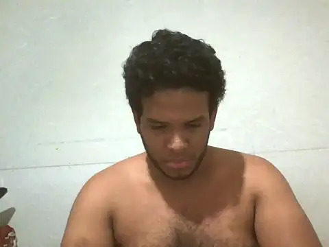 Snapshot of josecamsex27 chatting on 25, 2, 2026 josecamsex27 online show from 25, 2, 2026