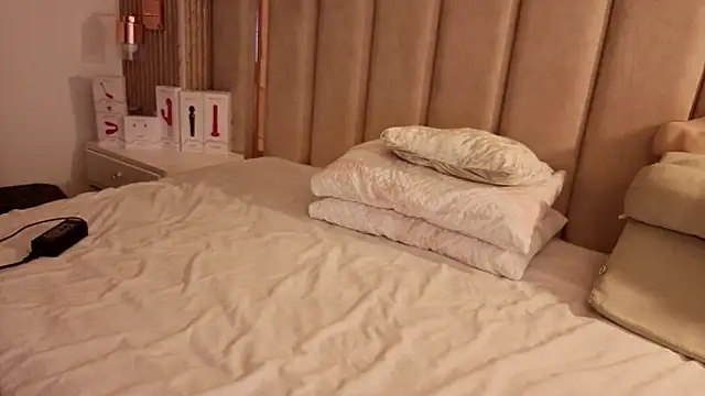 Iamnyxy online show from 17, 3, 2026