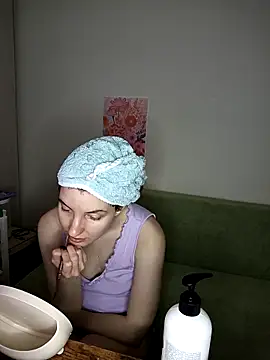 Snapshot of v_crizis324 chatting on 25, 2, 2026 v crizis324 online show from 25, 2, 2026