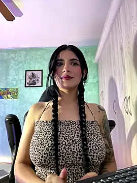 Cristal Cerati  online show from 4, 12, 2025