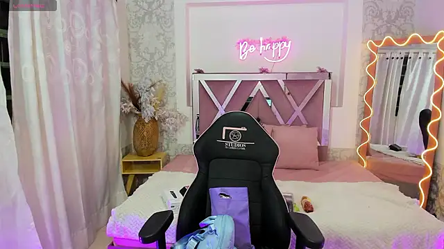 ISABELA TAY online show from 10, 2, 2026