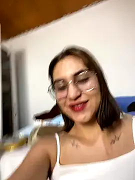 Snapshot of nani_rosse_of chatting on 1, 12, 2025 nani rosse of online show from 1, 12, 2025