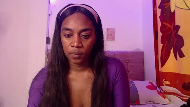 AishaOwens online show from 3, 3, 2026