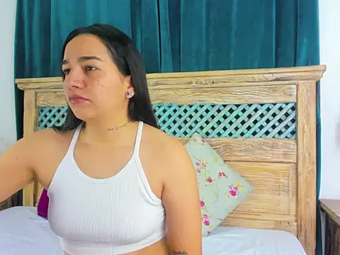 Chelsea Russell01 online show from 16, 12, 2025