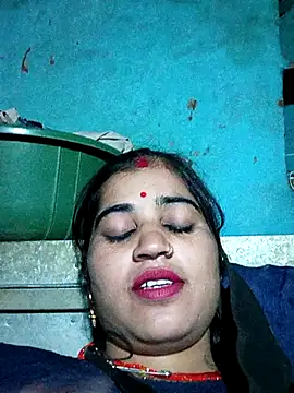 Snapshot of Hot_kamla chatting on 17, 11, 2025 Hot kamla online show from 17, 11, 2025