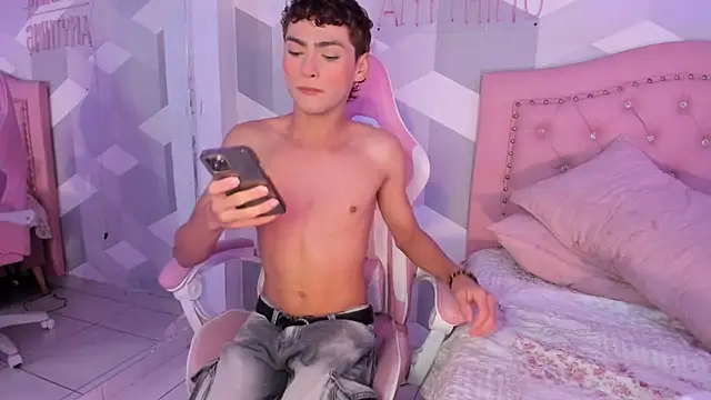 JacobRusso online show from 1, 12, 2025