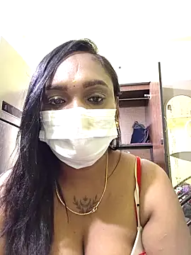 Snapshot of Dharshini98 chatting on 3, 2, 2026 Dharshini98 online show from 3, 2, 2026