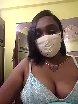 Snapshot of Dharshini98 chatting on 20, 2, 2026 Dharshini98 online show from 20, 2, 2026