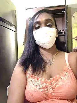 Snapshot of Dharshini98 chatting on 26, 2, 2026 Dharshini98 online show from 26, 2, 2026