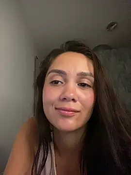 carolsapequinha online show from 8, 4, 2026