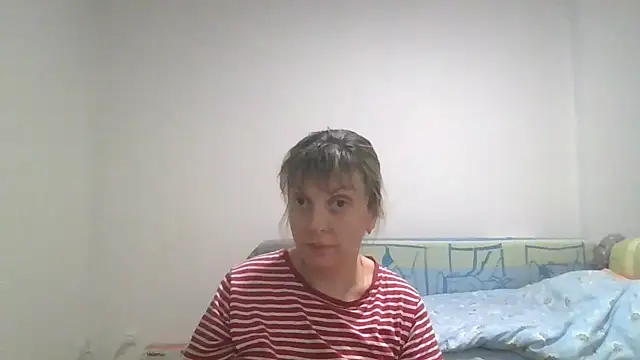 Snapshot of CherieAdair chatting on 14, 11, 2025 CherieAdair online show from 14, 11, 2025