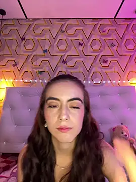 MelanyyJhonson15 online show from 12, 3, 2026