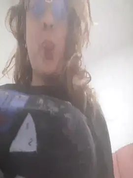 AnnieAtHome online show from 14, 11, 2025