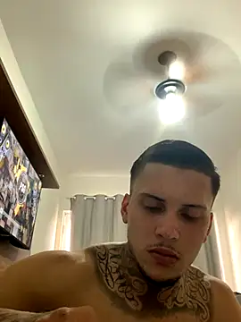 Snapshot of Ryanzl017 chatting on 27, 11, 2025 Ryanzl017 online show from 27, 11, 2025