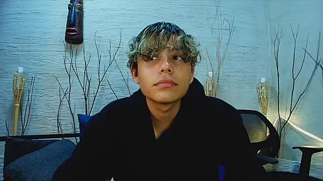 Snapshot of nathan_bell chatting on 16, 11, 2025 nathan bell online show from 16, 11, 2025