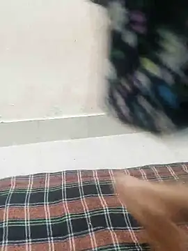 Asha devi90 online show from 1, 4, 2026