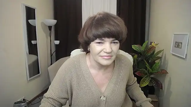 Snapshot of NelyGratitu chatting on 16, 11, 2025 NelyGratitu online show from 16, 11, 2025