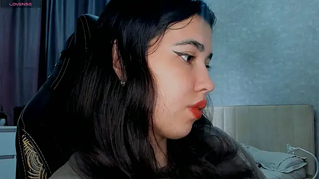 Snapshot of Diara_1an chatting on 12, 5, 2026 Diara 1an online show from 12, 5, 2026
