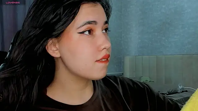 Snapshot of Diara_1an chatting on 21, 5, 2026 Diara 1an online show from 21, 5, 2026