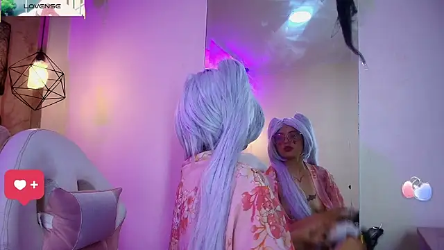 Snapshot of tsuky_nekoo chatting on 20, 11, 2025 tsuky nekoo online show from 20, 11, 2025