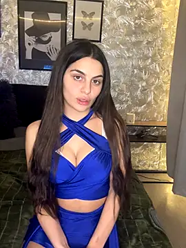 DeineJulia online show from 29, 11, 2025