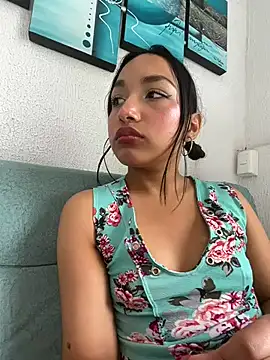 Lianna Smith  online show from 19, 12, 2025