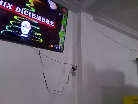 Snapshot of marcelaxxxl chatting on 14, 11, 2025 marcelaxxxl online show from 14, 11, 2025